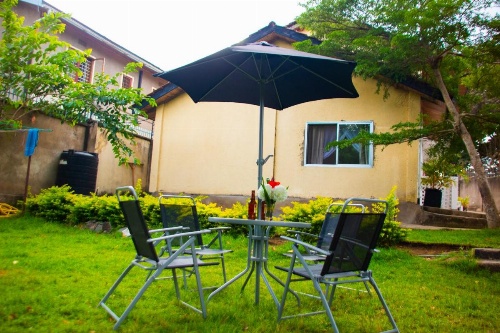 Wakawaka Hostel image 33