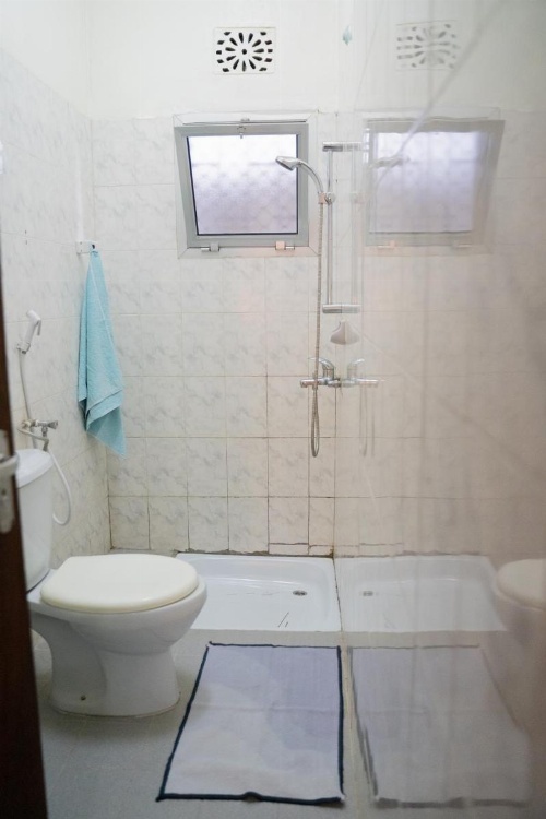 Wakawaka Hostel image 39